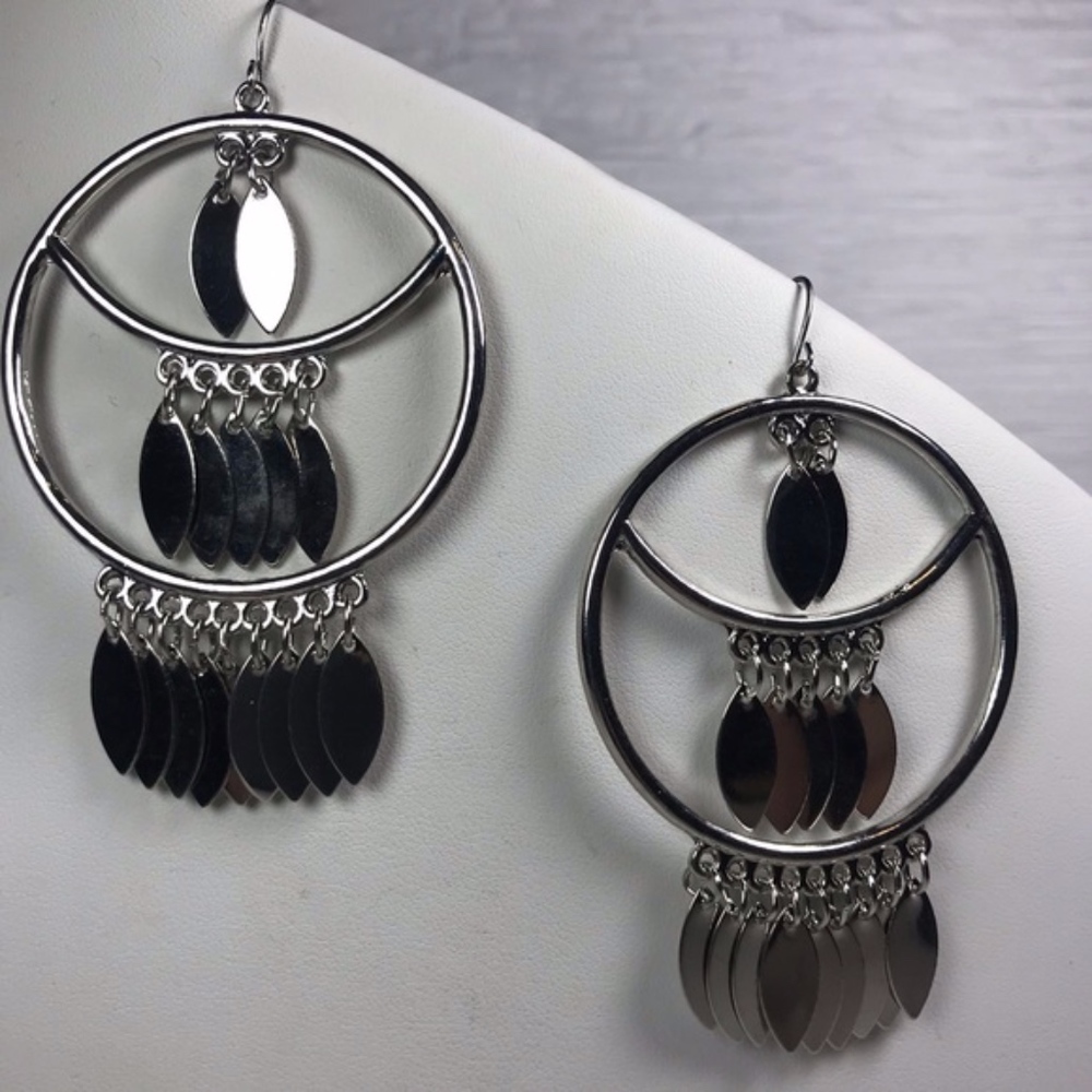 Charming Charlie Silver Dangle Earrings Dreamcatch